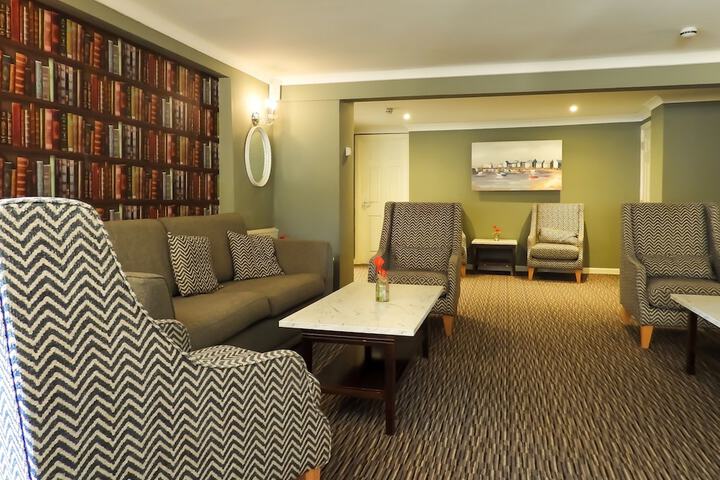 Hotel Interior 5 of 116