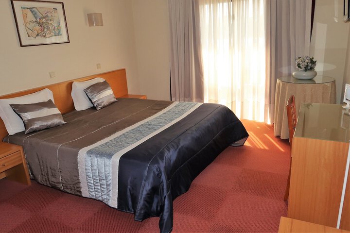 Room 6 of 36