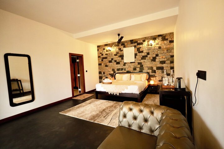 Room 18 of 52