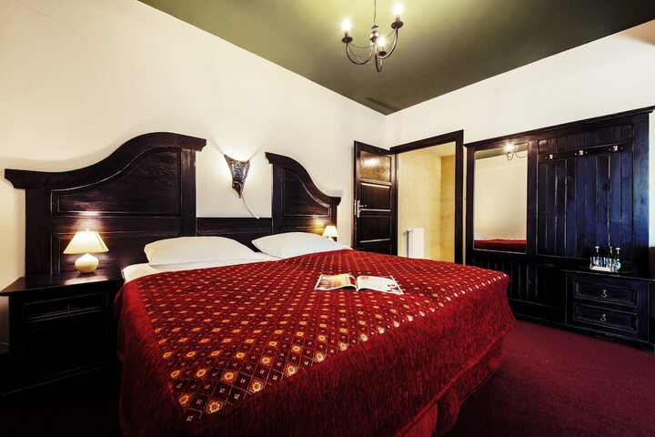 Room 10 of 59