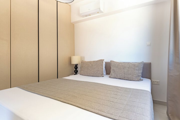 Room 3 of 59