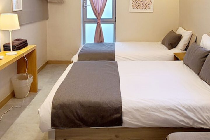 Room 44 of 84