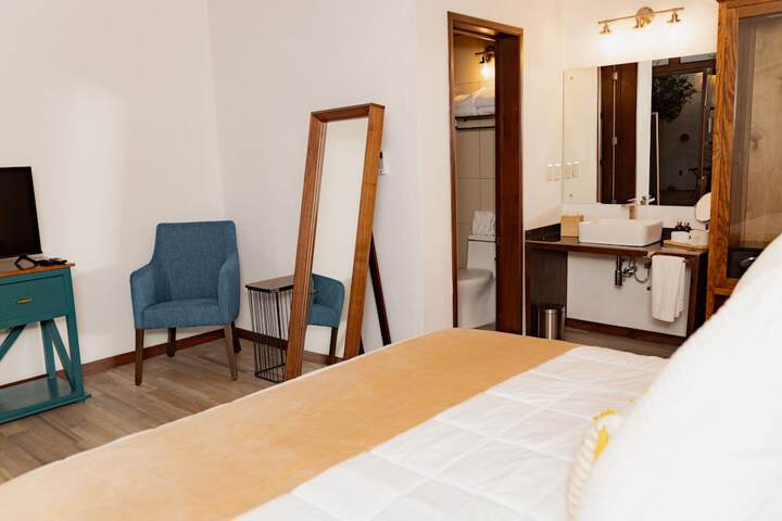 Room 3 of 23