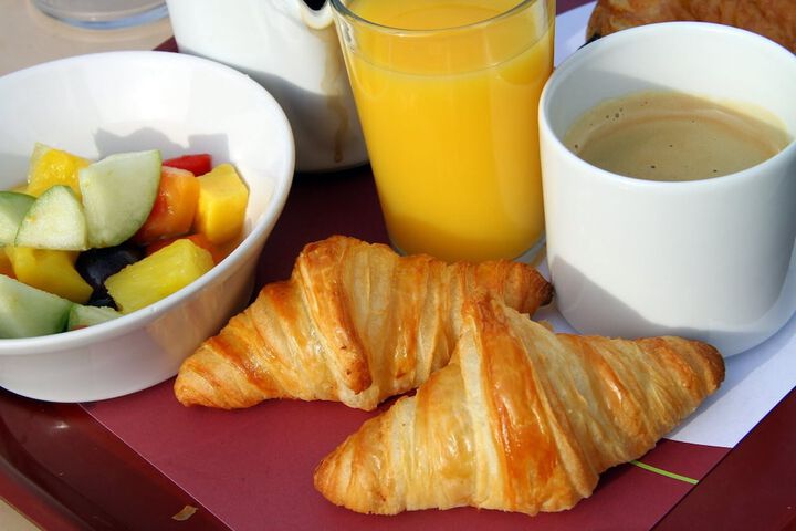 Breakfast/Coffee Service 28 of 42