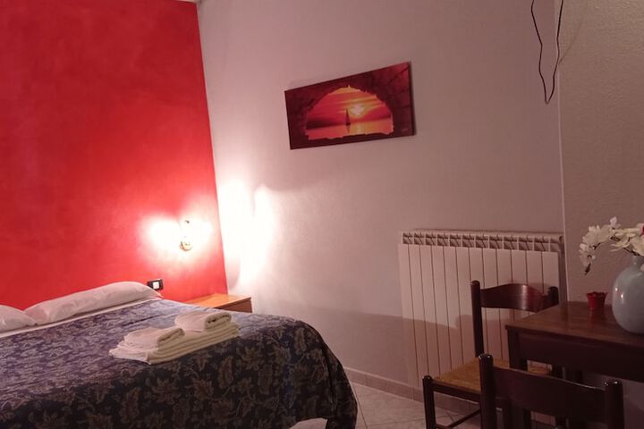 Room 8 of 53