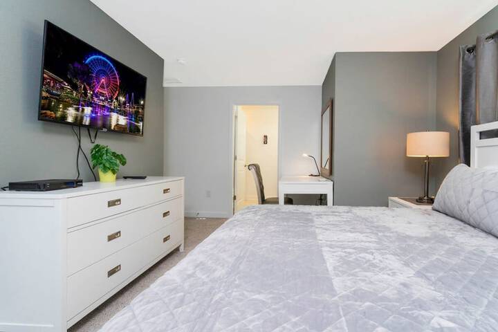 Room 52 of 84