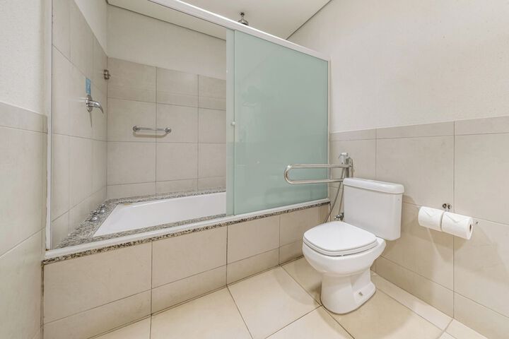 Clean Restrooms