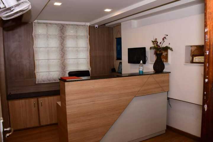 Room 3 of 28