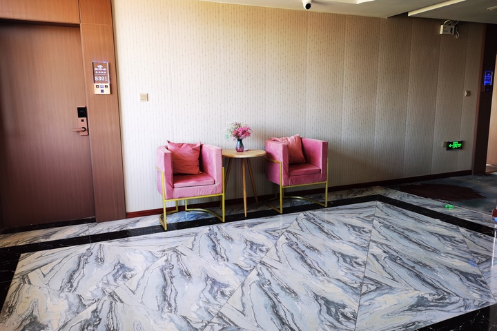 Hotel Interior 6 of 9