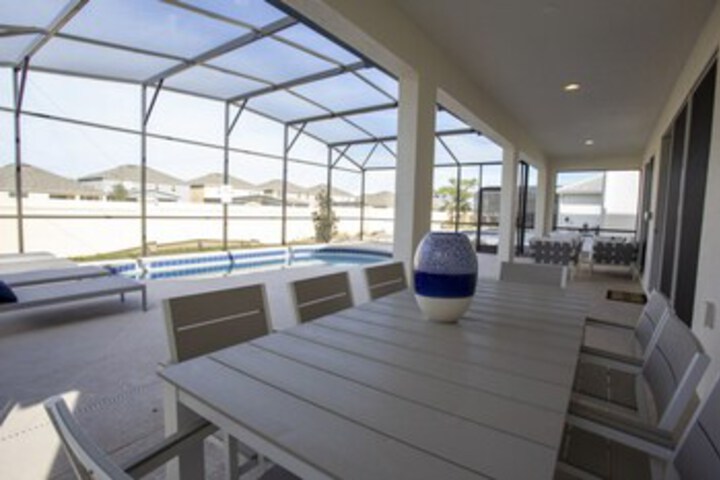 Terrace/Patio 3 of 52