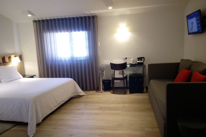 Room 11 of 52