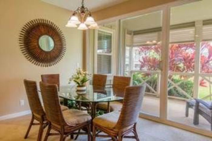 Room 6 of 14