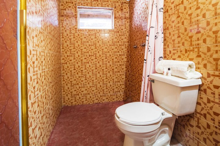Room 11 of 23