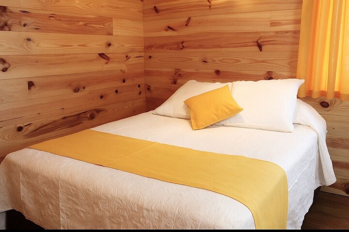 Room 5 of 23