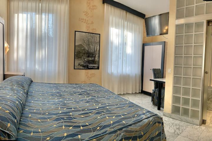 Room 14 of 59