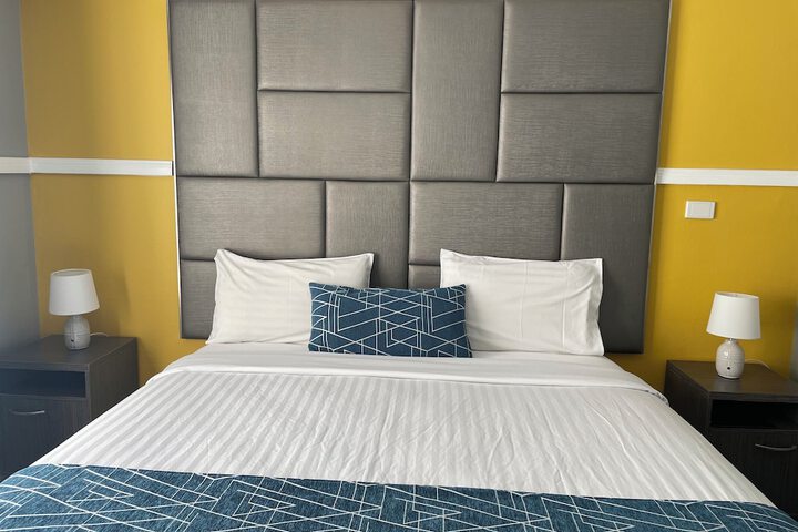 Room 44 of 78