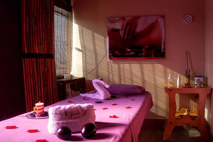 Room 22 of 48