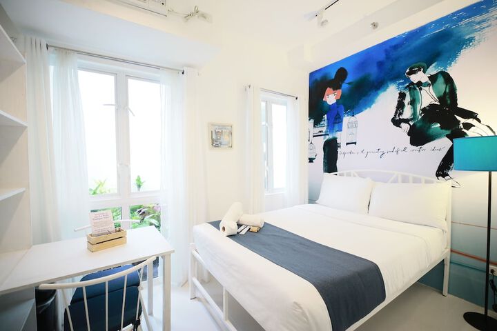 Room 21 of 79