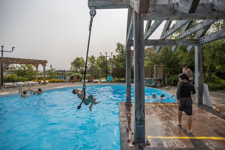 Aqua center