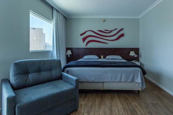 Room 5 of 24
