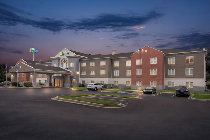 Hotel 66 of 66
