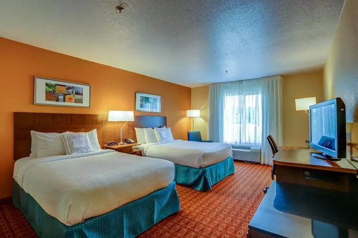 FAIRFIELD INN BY MARRIOTT