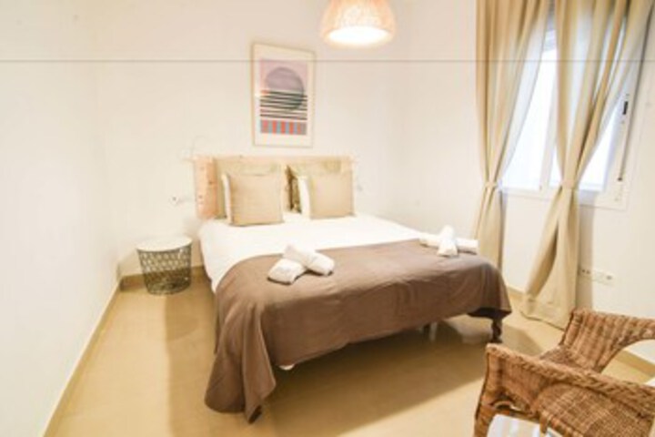 Room 37 of 43