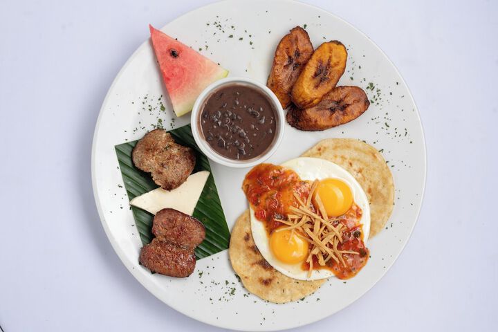 Breakfast/Coffee Service 24 of 34