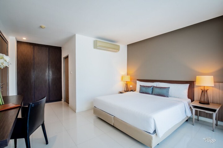 Room 20 of 66