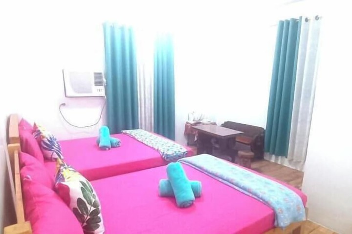 Room 5 of 35