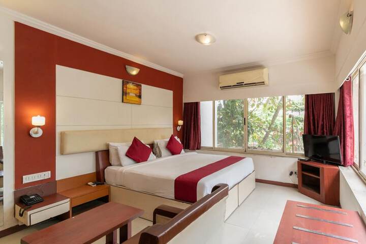 Room 8 of 22