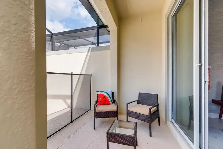 Terrace/Patio 7 of 25