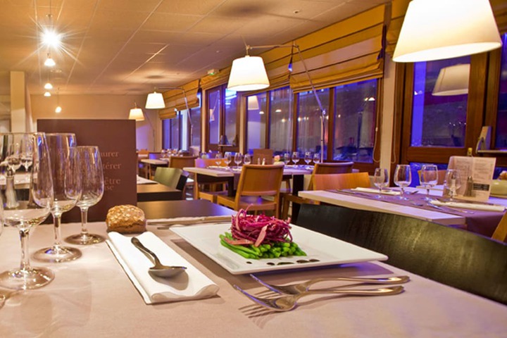Dining Photos