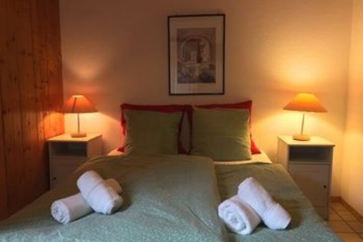 Room 11 of 48