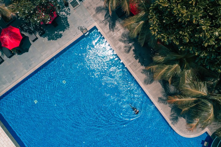 Pool 27 of 71