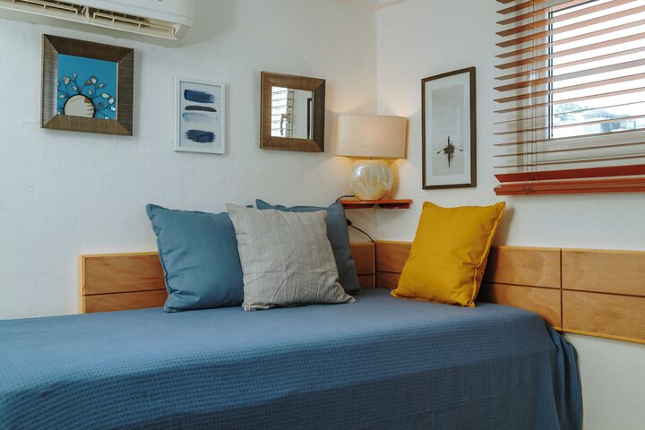 Room 17 of 29