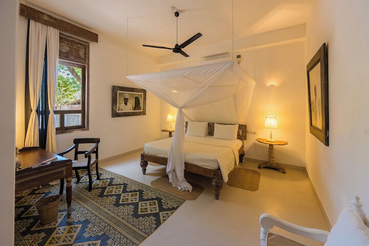 Room 21 of 149