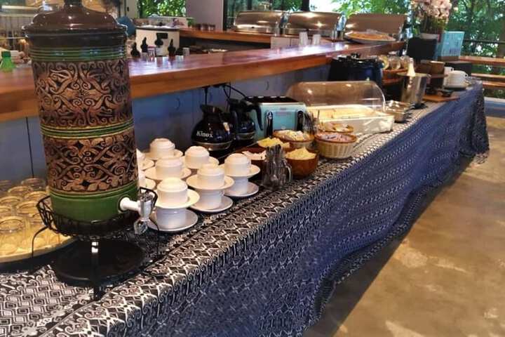 Breakfast/Coffee Service 33 of 58