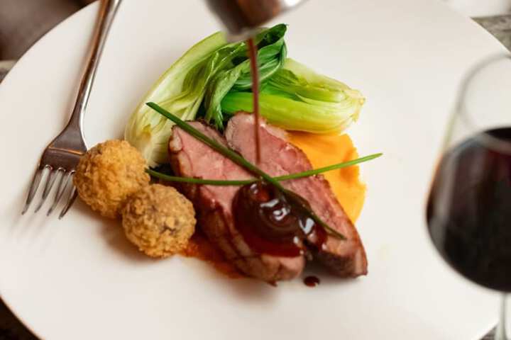 Dining 62 of 97