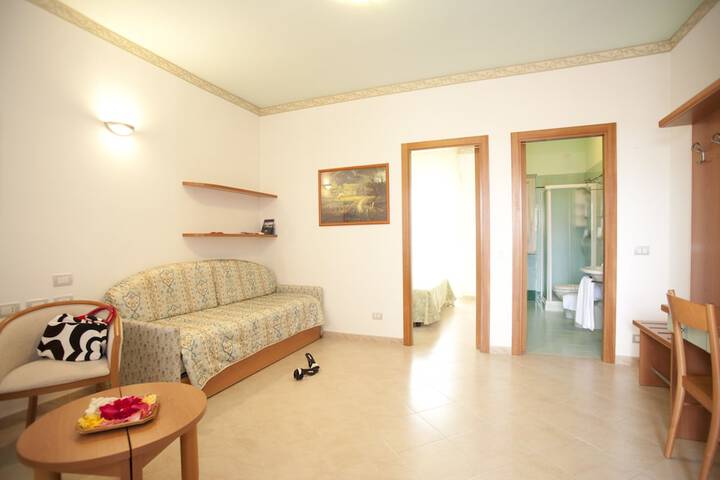 Room 14 of 45