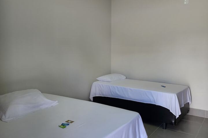 Room 33 of 52