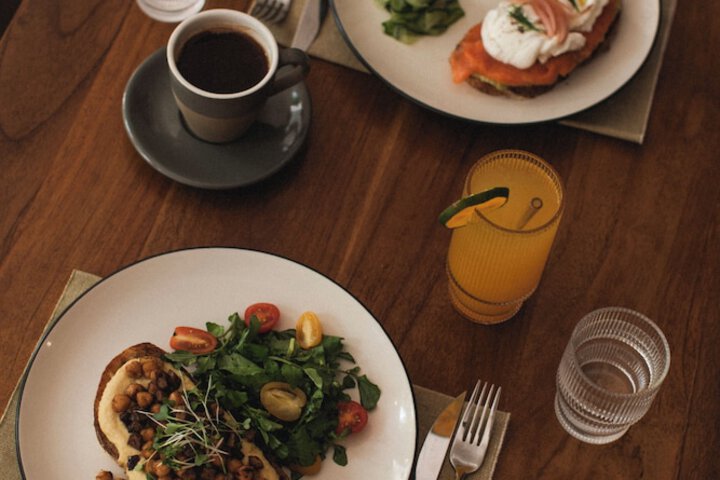 Dining 54 of 73