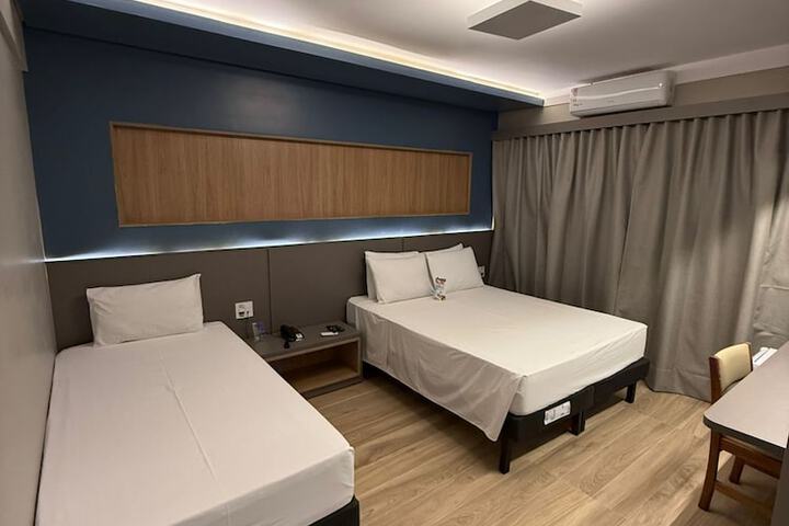 Room 22 of 96
