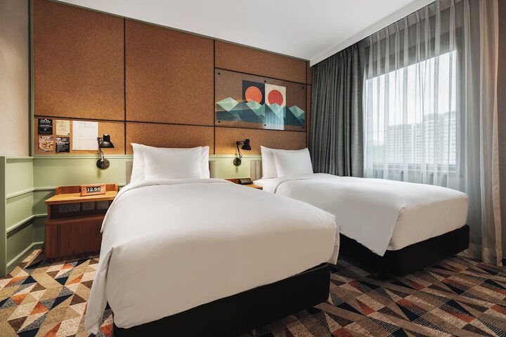 Room 39 of 220