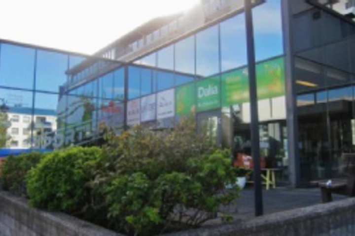 Hotel Exterior 20 of 276