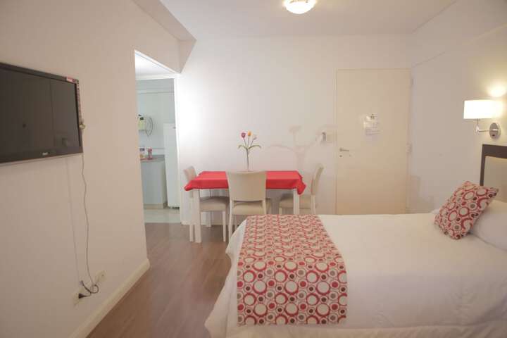 Room 7 of 37