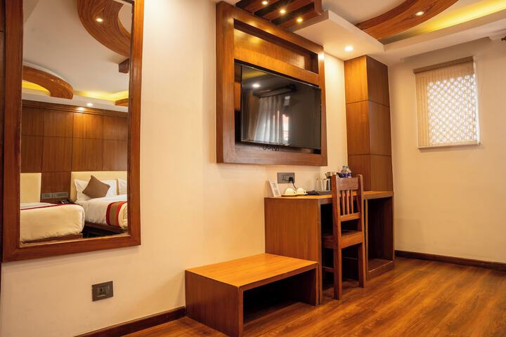 Room 30 of 105