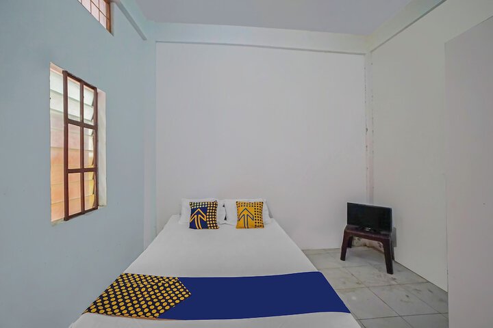 Room 17 of 22