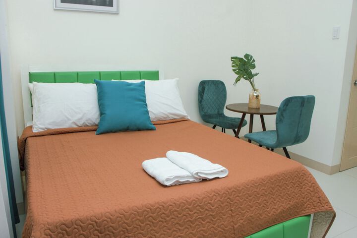 Room 10 of 23