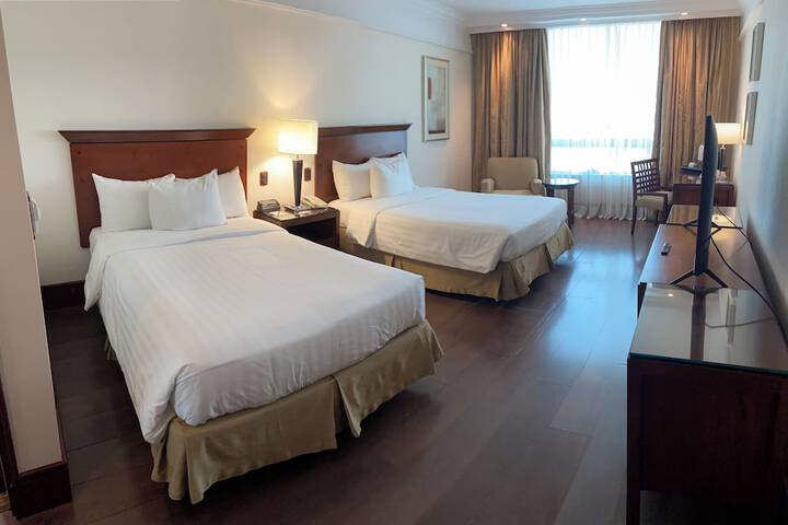 Room 14 of 38